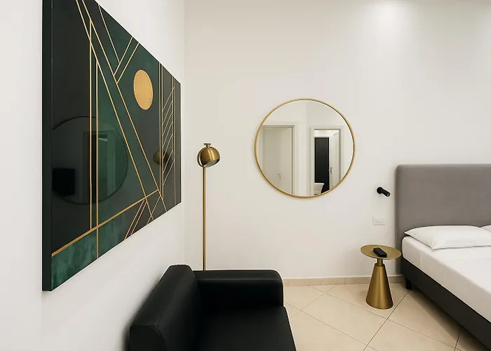 Garibaldi 118 Luxury